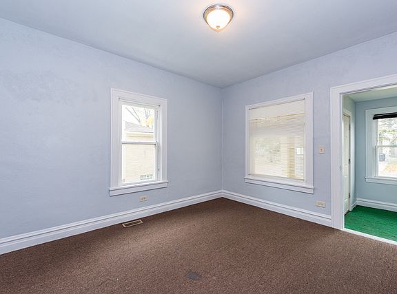 5th image of 1015 McAlister Ave