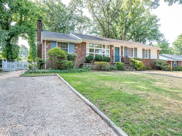 2217 Sommie Ln, Henrico, VA 23229