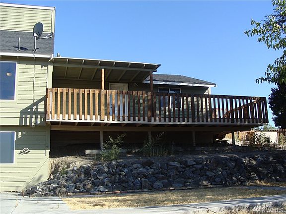 4th image of 127 Nob Hill Dr