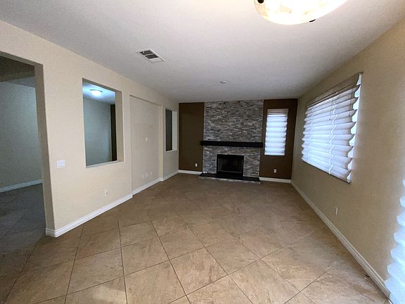 5th image of 13736 Summer Wind St