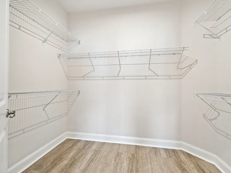 138 Seneca Pl — Photo 10