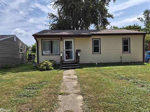 2nd image of 1530 Prairie St