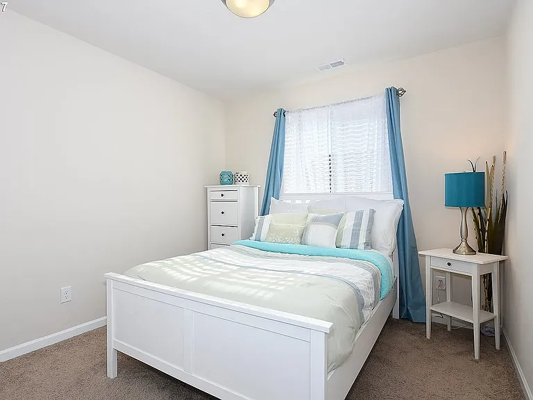 15864 SE Swift Ct — Photo 12