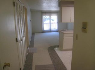 25 Lincoln Ave APT 5, Iowa City, IA 52246