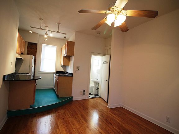 5th image of 1801 W North Ave