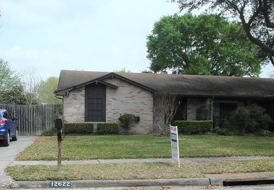 1st image of 12622 Summer Mill Dr