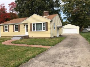 2944 Howell Dr, Poland, OH