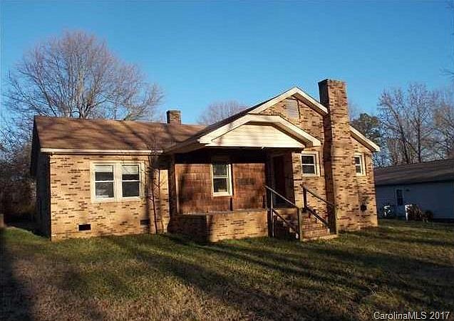 1st image of 105 Parkdale Cir