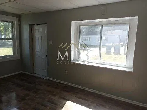 2 bed, 850 sqft, $1,100 — Photo 2