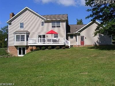 2nd image of 10925 Butternut Rd