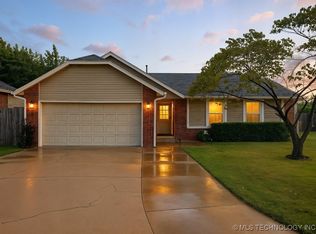 13760 S Maple St, Glenpool, OK 74033
