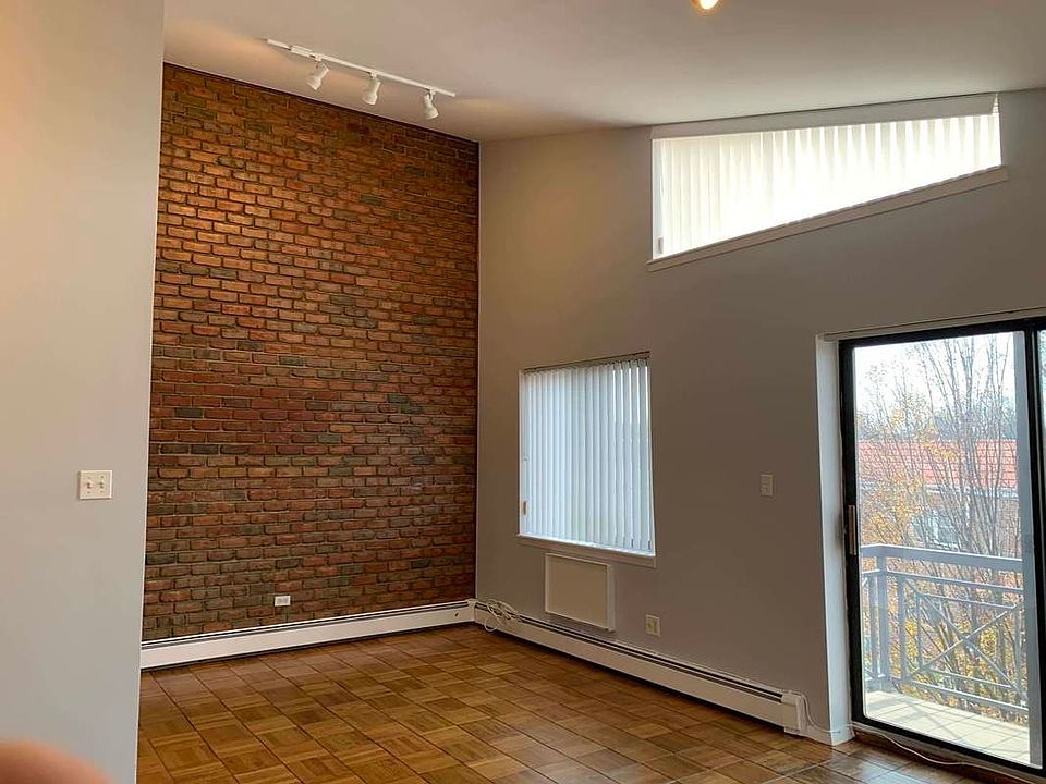 1st image of 32-17 55th St #3