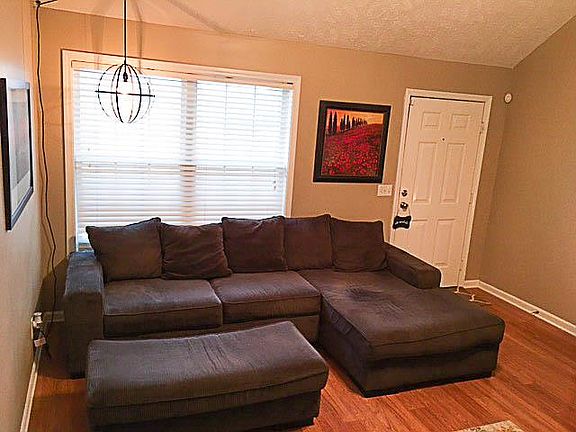 3rd image of 3003 Mesquite Dr