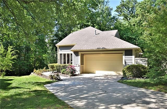 1st image of 9516 Glenwater Dr