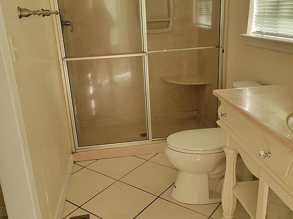3rd image of 1505 Pine St