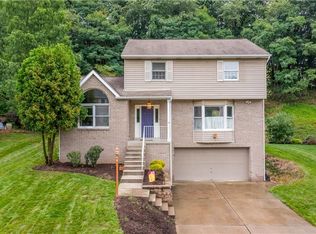 102 Rebecca Ct, Pittsburgh, PA