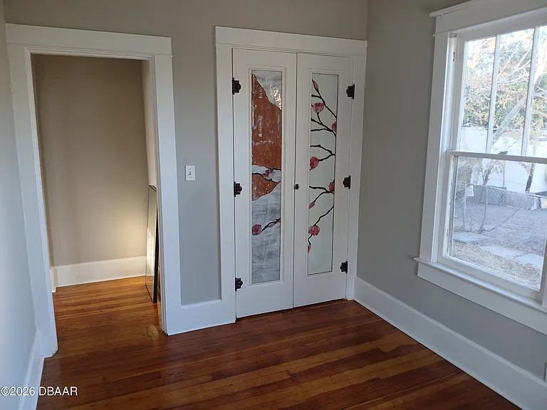 316 Michigan Ave — Photo 9