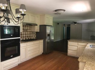 700 Plaza Dr, Fort Worth, TX 76140