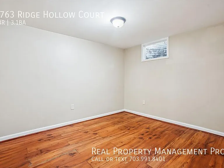 8763 Ridge Hollow Ct — Photo 25