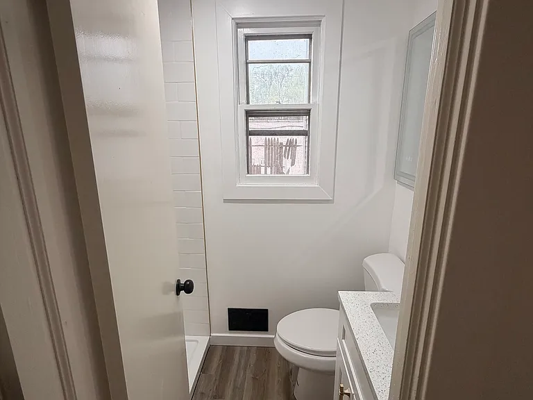 15 Central Ave — Photo 17