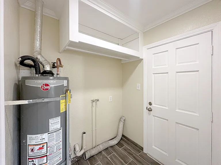 4520 Marine Ave — Photo 15
