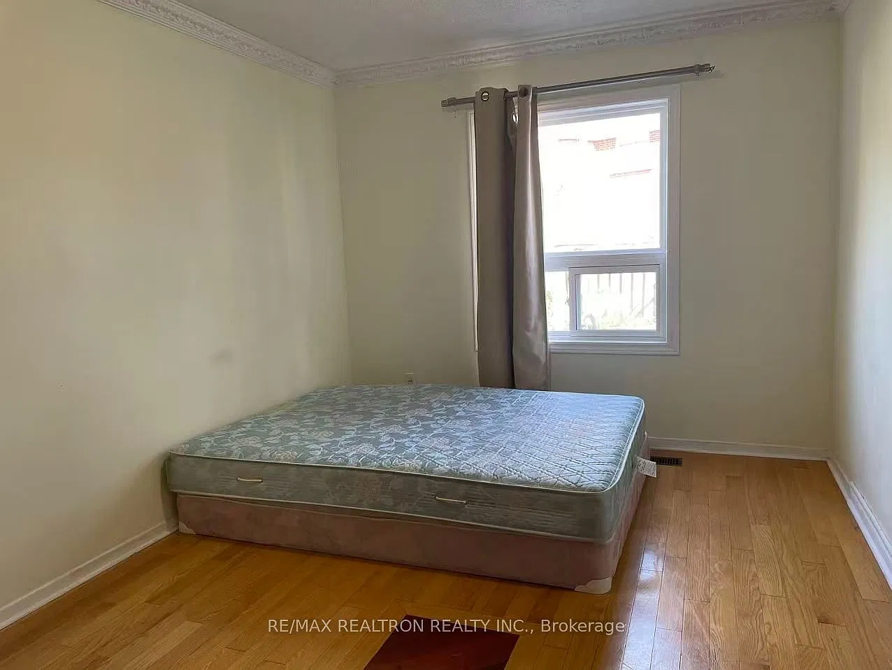 1 bed, $650 — Photo 2