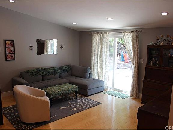 5th image of 176 Galsworthy St