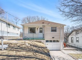 1219 Harrison St, Council Bluffs, IA 51503