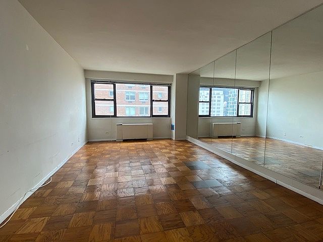 1st image of 300 W 55th St APT 15S