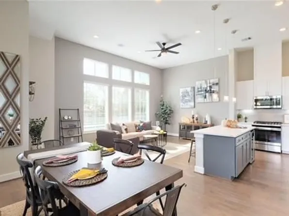 7707 Nasser Ln, Houston, TX 77055