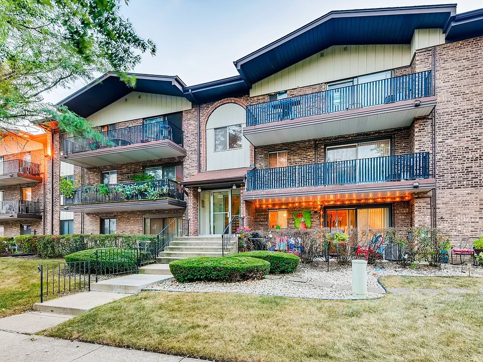 1st image of 14028 Laramie Ave #1724