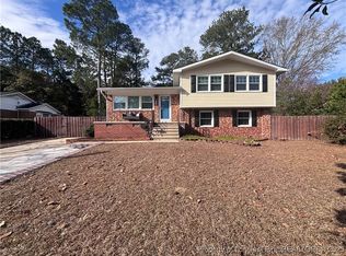 5329 Hampton Rd, Fayetteville, NC 28311