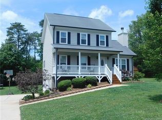5258 River Birch Ln, Hickory, NC 28602