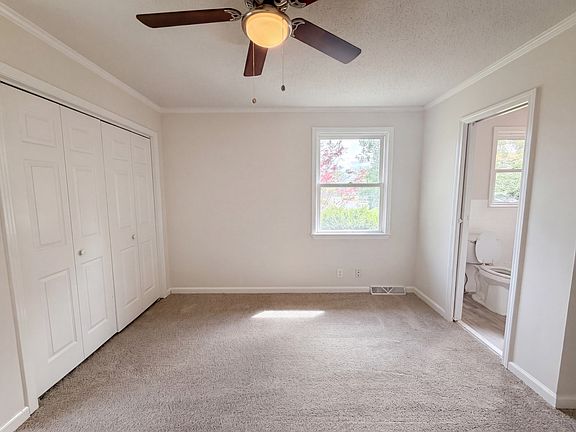 4th image of 242 Kingswood Dr