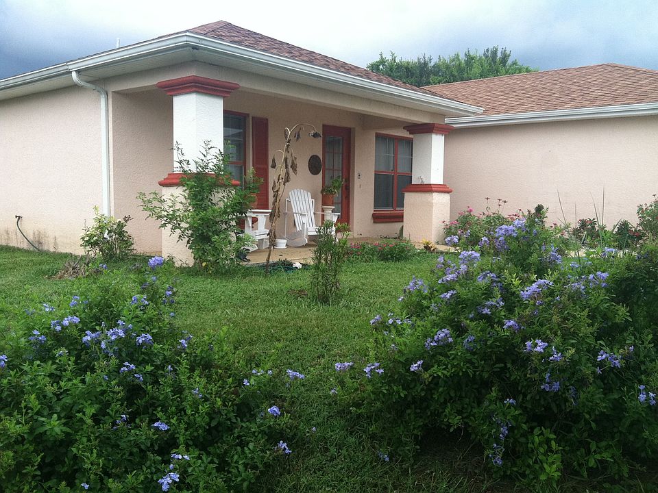 2nd image of 1011 Carl Ave