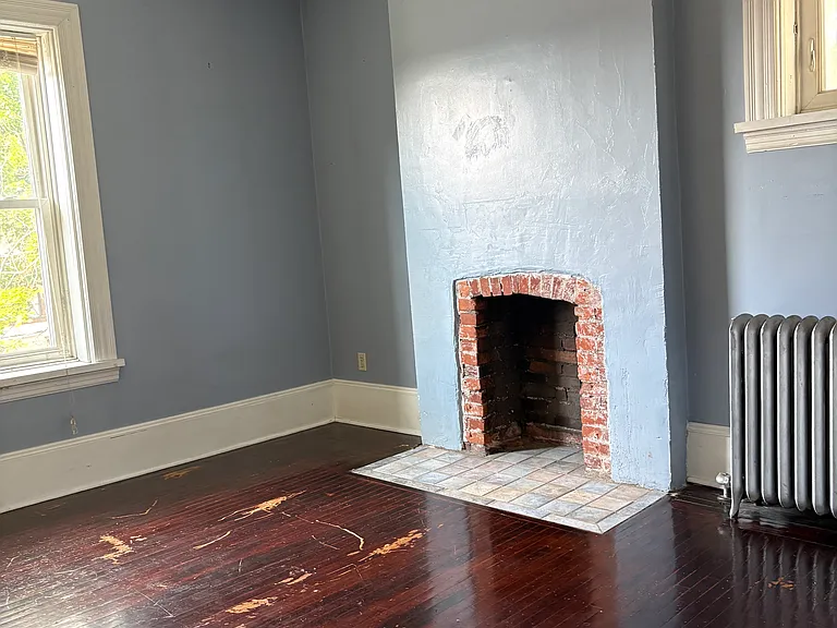5813 Bartlett St #3 — Photo 10