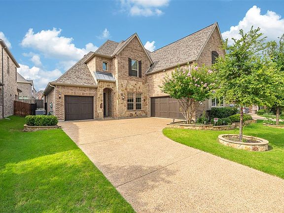 4th image of 1525 Hennessey Dr