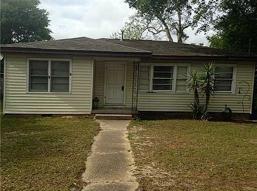 2nd image of 2038 North Dr