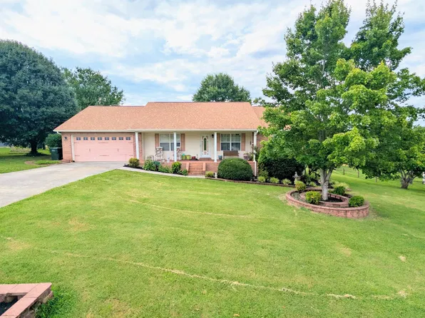 1659 Jasmine Trl, Sevierville, TN 37862