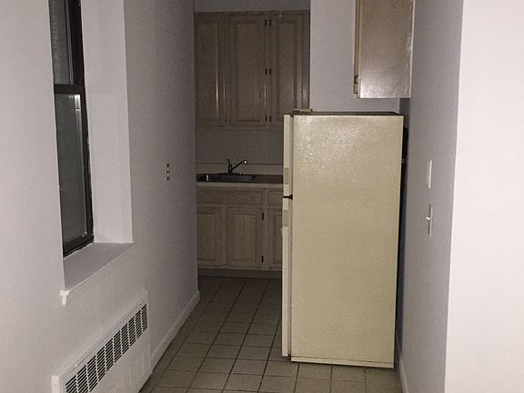 5th image of 167 W 133rd St APT 4B
