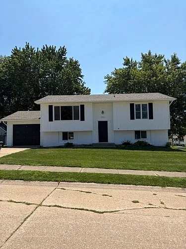 2623 W 61st St Photo 1 2623 W 61st St Photo 1