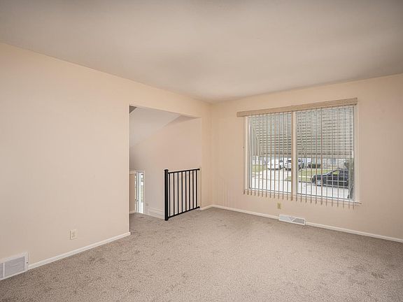 5th image of 4954 North 85th STREET