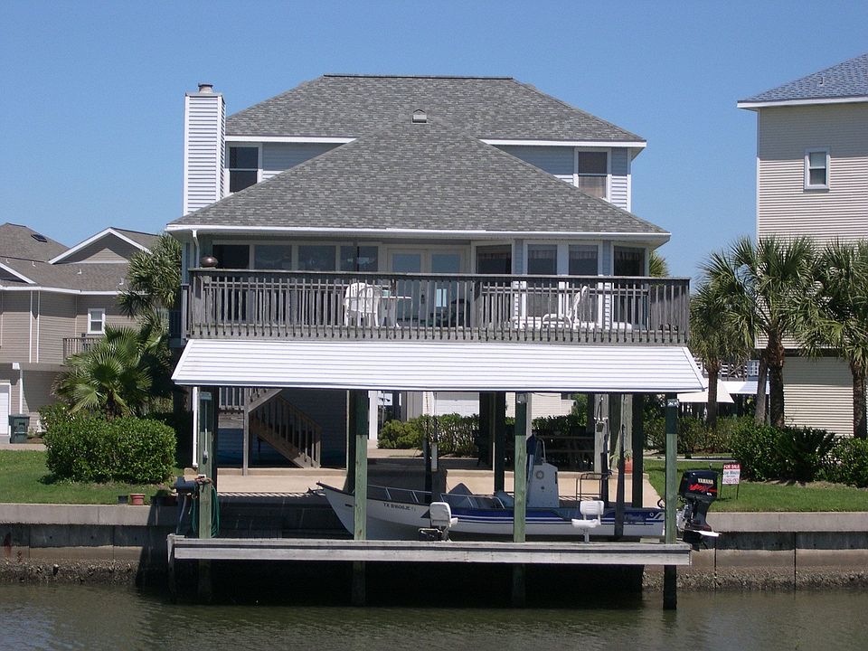 Canal View