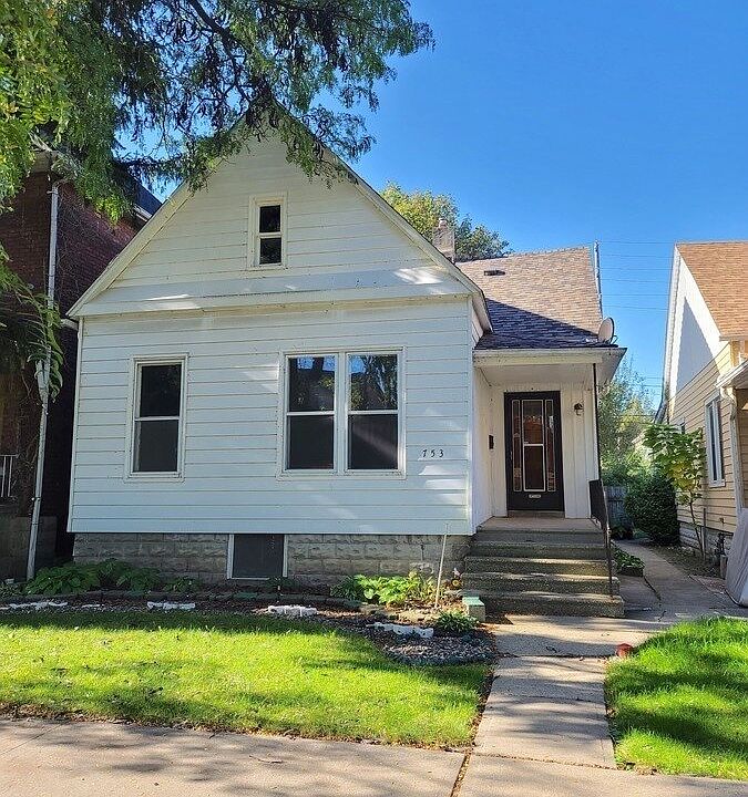 1st image of 753 Bruce Ave
