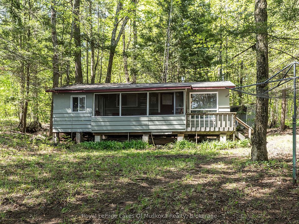 1st image of 1082 Lakeshore Dr S