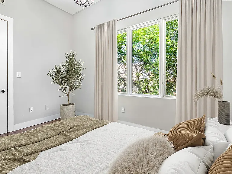 1612 Centre St #2F — Photo 7