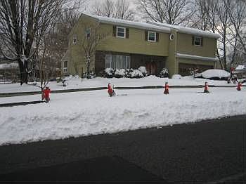 1st image of 143 Applewood Dr