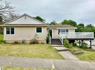 424 E North St, Cadillac, MI 49601