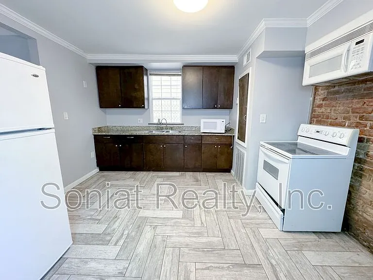 3216 Banks St — Photo 6