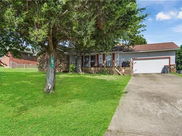 815 Mount Harmony Rd, Greenwood, AR 72936